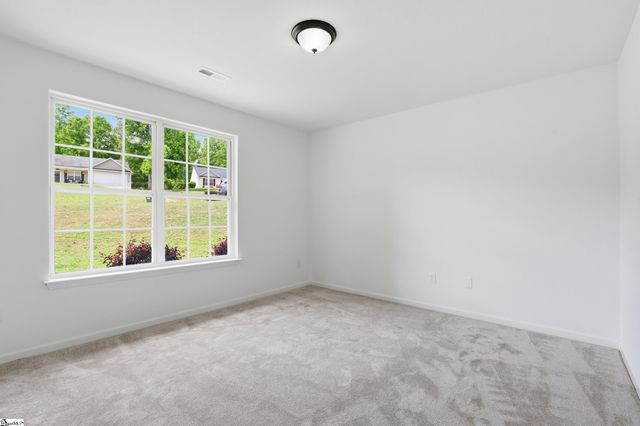 18 Patriots Pride Court, Simpsonville, SC 29680