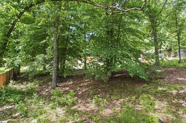 18 Patriots Pride Court, Simpsonville, SC 29680