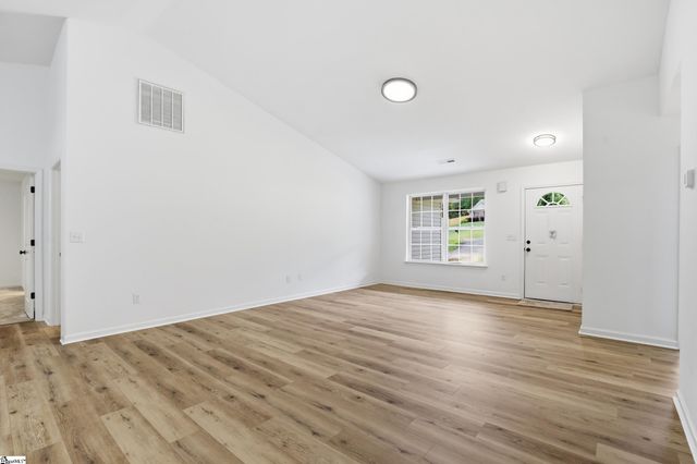 18 Patriots Pride Court, Simpsonville, SC 29680