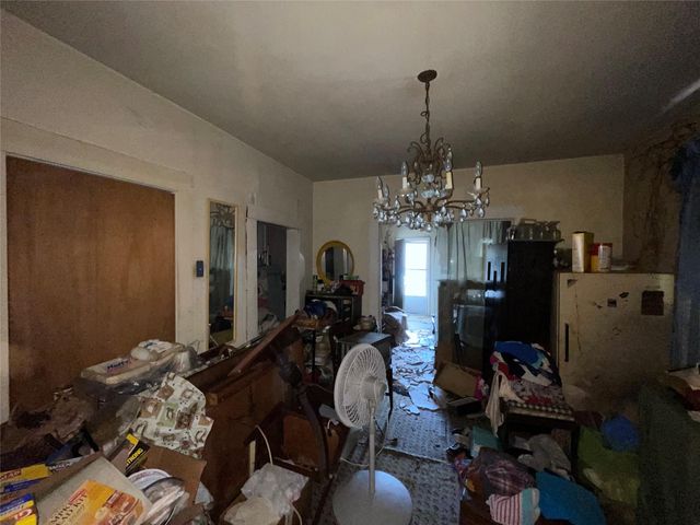 3255 Reeves Street, Houston, TX 77004