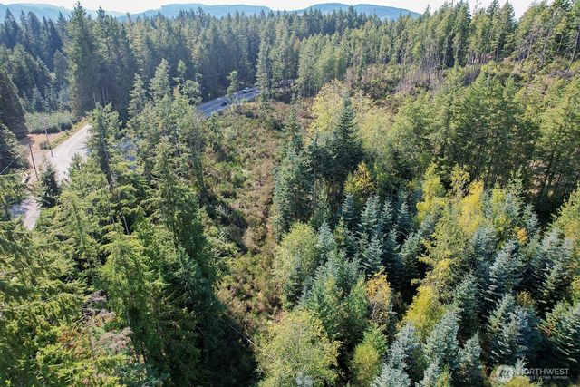 3 Holly Road NW, Bremerton, WA 98312