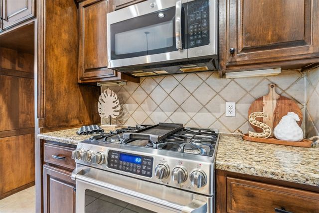 241 E Atlanta Terrace, Mustang, OK 73064