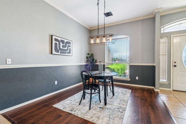 241 E Atlanta Terrace, Mustang, OK 73064