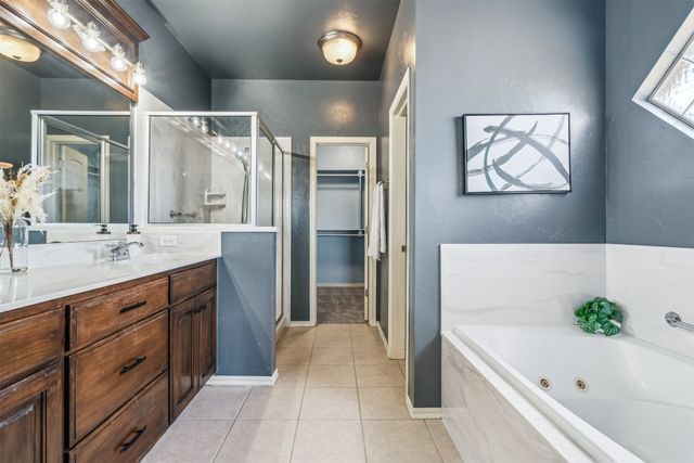 241 E Atlanta Terrace, Mustang, OK 73064