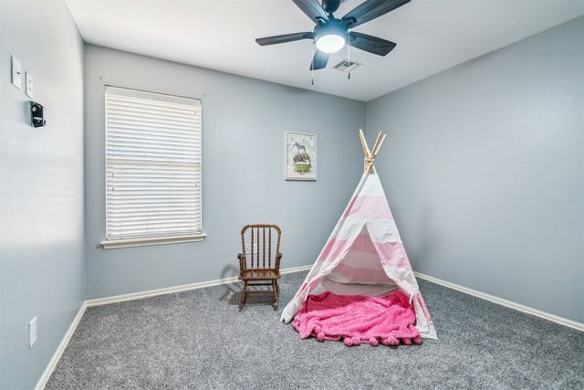 241 E Atlanta Terrace, Mustang, OK 73064