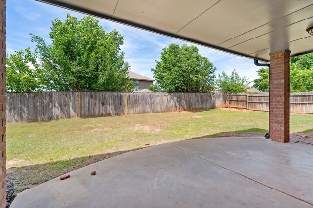 241 E Atlanta Terrace, Mustang, OK 73064