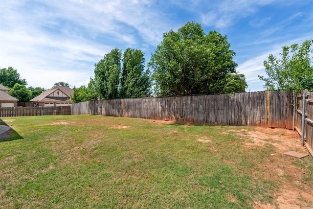 241 E Atlanta Terrace, Mustang, OK 73064