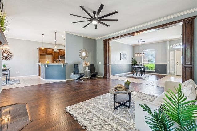 241 E Atlanta Terrace, Mustang, OK 73064