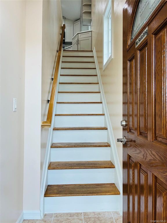 130-42 vanwyck exp, South Ozone Park, NY 11420 — photo 5