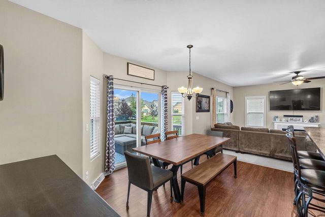 21651 N Weather Edge CIRCLE, Lannon, WI 53046