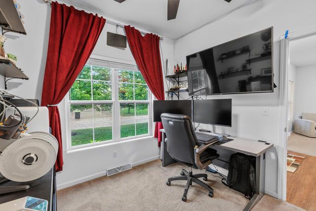 21651 N Weather Edge CIRCLE, Lannon, WI 53046
