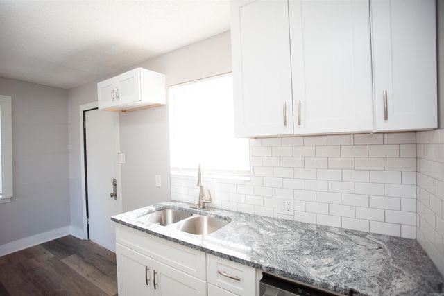 914 E 17Th Street, North Little Rock, AR 72114