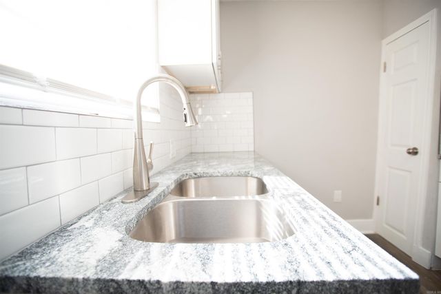 914 E 17Th Street, North Little Rock, AR 72114