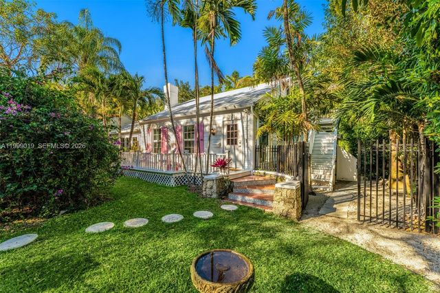 3951 Park Dr, Miami, FL 33133