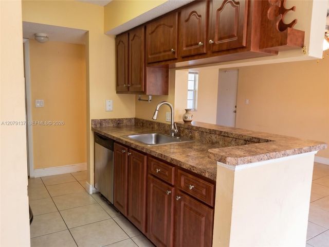 5780 Rock Island Road 366, Tamarac, FL 33319