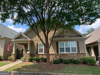 321 Glens Way, Woodstock, GA 30188