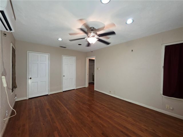 1513 Fern St, Corpus Christi, TX 78404