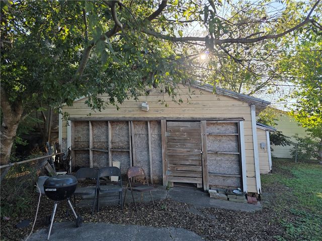 1513 Fern St, Corpus Christi, TX 78404