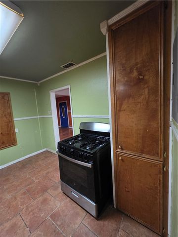 1513 Fern St, Corpus Christi, TX 78404