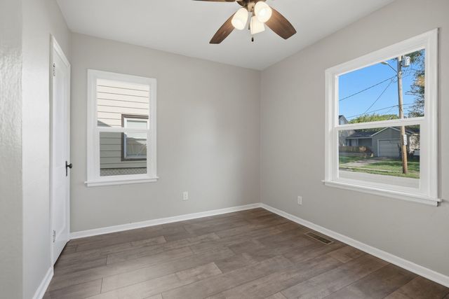 3207 Homestead Avenue, Davenport, IA 52802