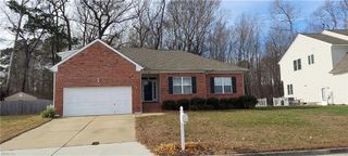 205 Deanes Station RD, Suffolk, VA 23435