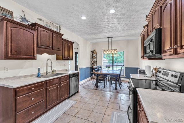 100 Susie's Place, Wetumpka, AL 36092