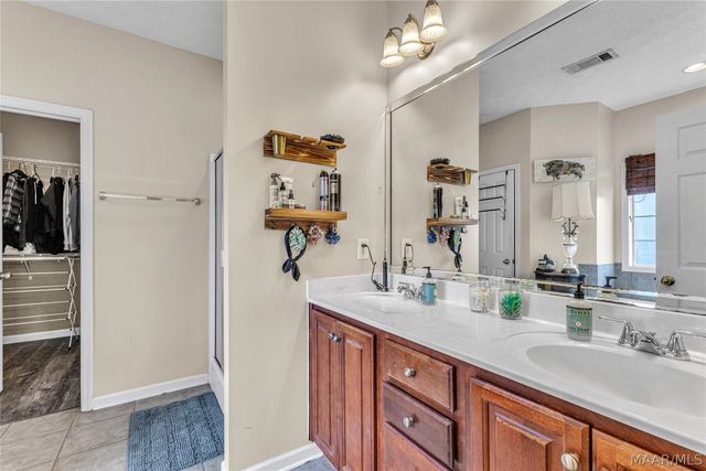 100 Susie's Place, Wetumpka, AL 36092