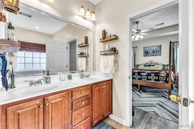 100 Susie's Place, Wetumpka, AL 36092