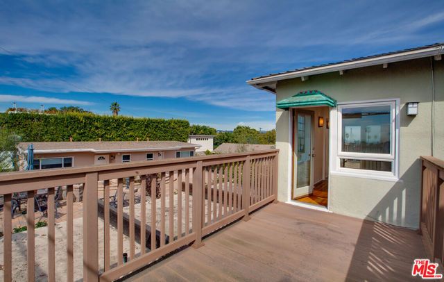 2534 7th Street 4, Santa Monica, CA 90405