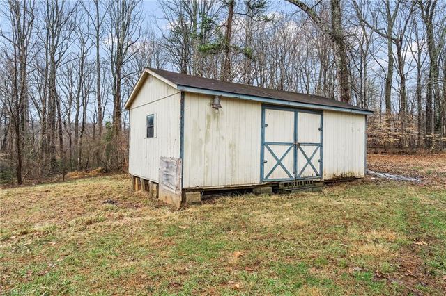 1892 Bethania Rural Hall Road, Winston-salem, NC 27106