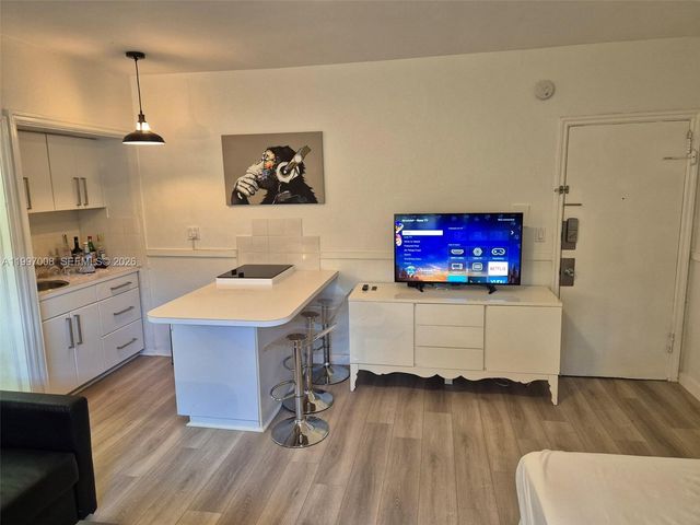 1021 Euclid Ave 10, Miami Beach, FL 33139