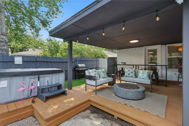 522 Flamingo Way, Duncanville, TX 75116