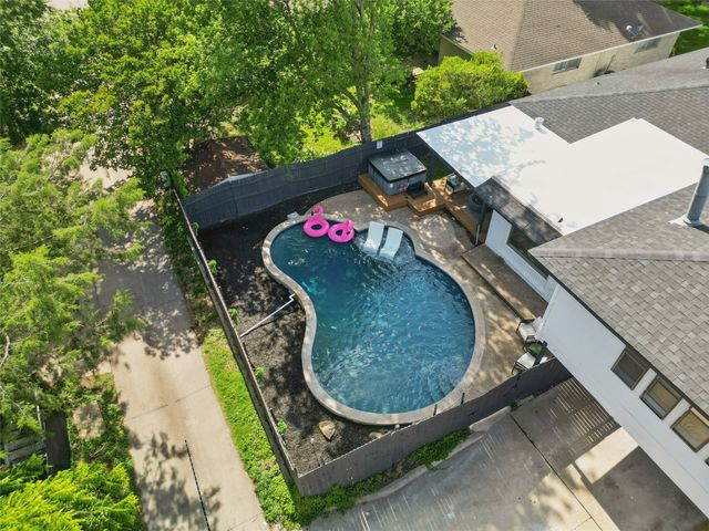 522 Flamingo Way, Duncanville, TX 75116