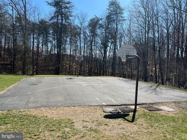7 WEXWOOD CT, Stafford, VA 22554