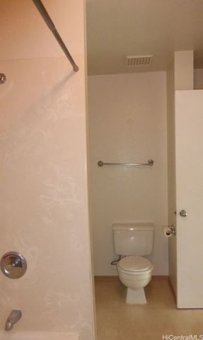 94-1390 Kulewa Loop 42R, Waipahu, HI 96797