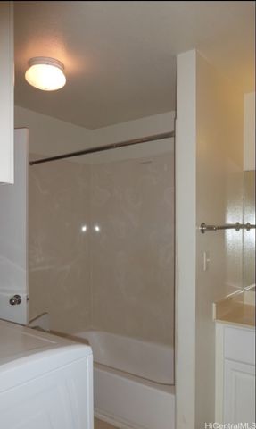 94-1390 Kulewa Loop 42R, Waipahu, HI 96797