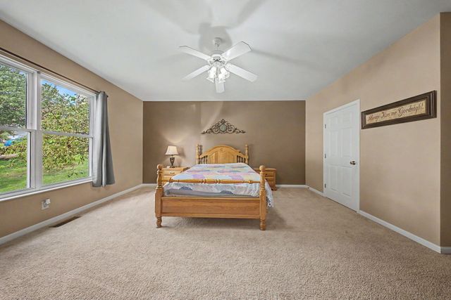 9 Shadow Wood Court, Alexandria, KY 41001