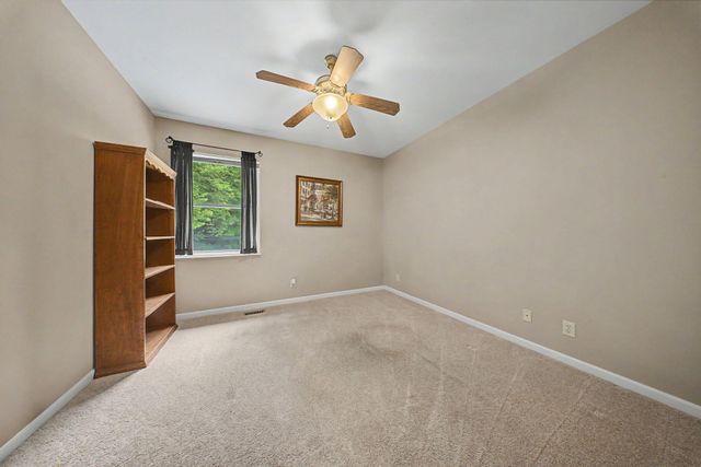 9 Shadow Wood Court, Alexandria, KY 41001