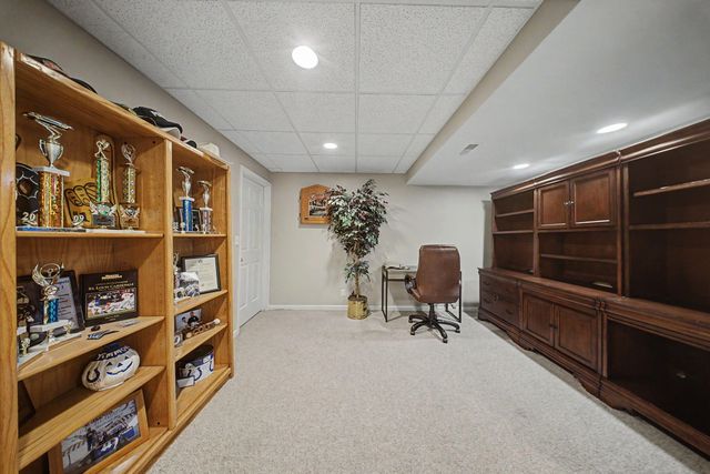 9 Shadow Wood Court, Alexandria, KY 41001