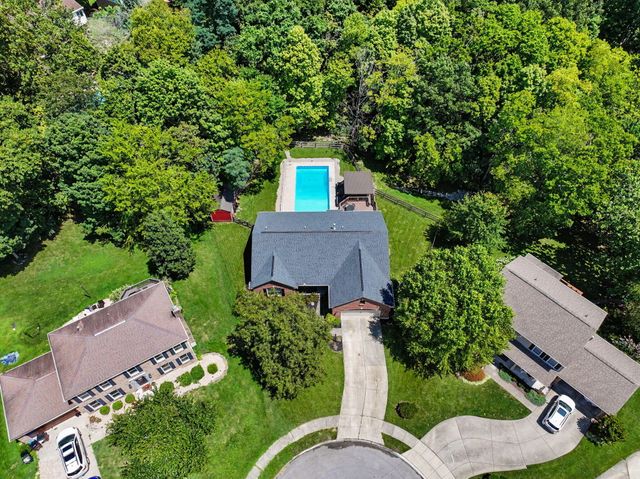 9 Shadow Wood Court, Alexandria, KY 41001