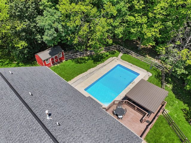 9 Shadow Wood Court, Alexandria, KY 41001