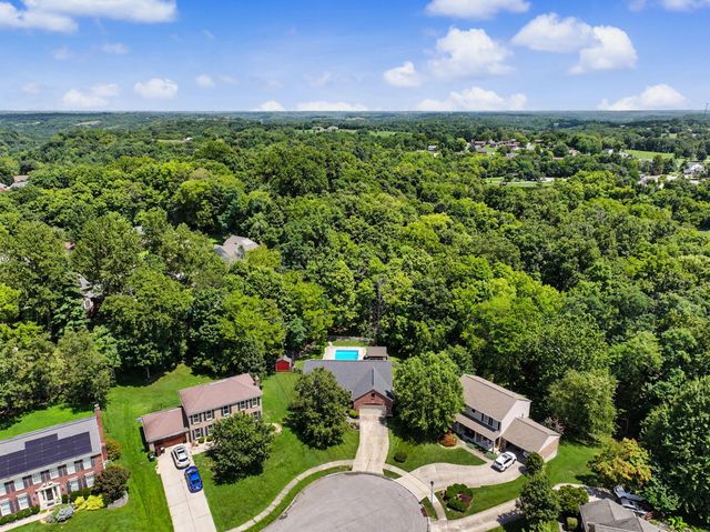 9 Shadow Wood Court, Alexandria, KY 41001