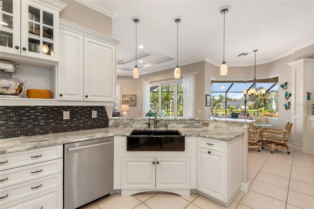 1098 BOUNDARY BOULEVARD, Rotonda West, FL 33947