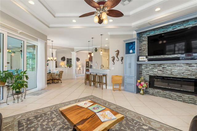 1098 BOUNDARY BOULEVARD, Rotonda West, FL 33947