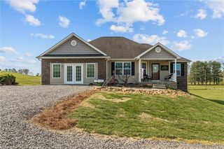 425 Airview Drive, Mount Airy, NC 27030