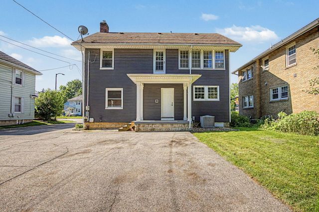 1110 W Michigan Avenue, Jackson City, MI 49202