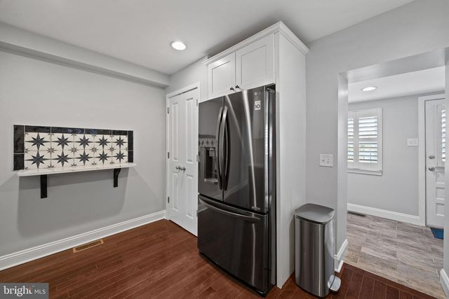 112 W 11TH AVE, Conshohocken, PA 19428