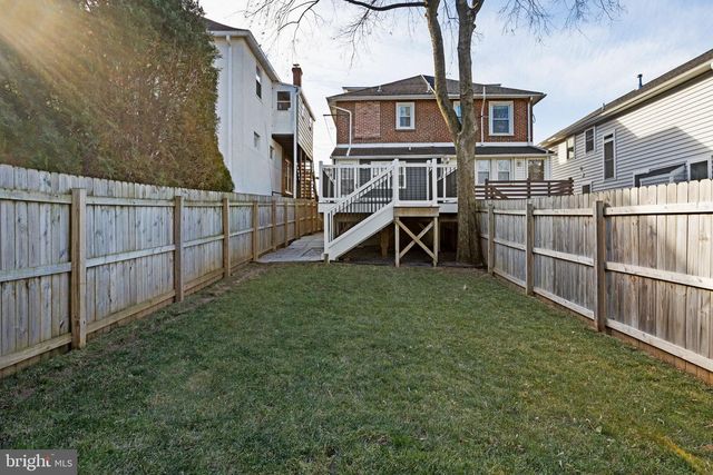 112 W 11TH AVE, Conshohocken, PA 19428