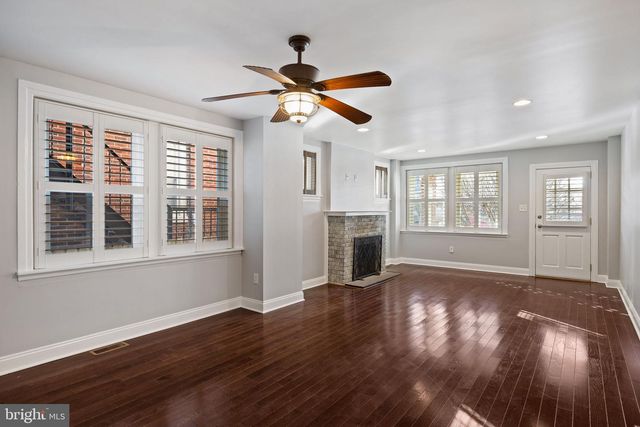 112 W 11TH AVE, Conshohocken, PA 19428