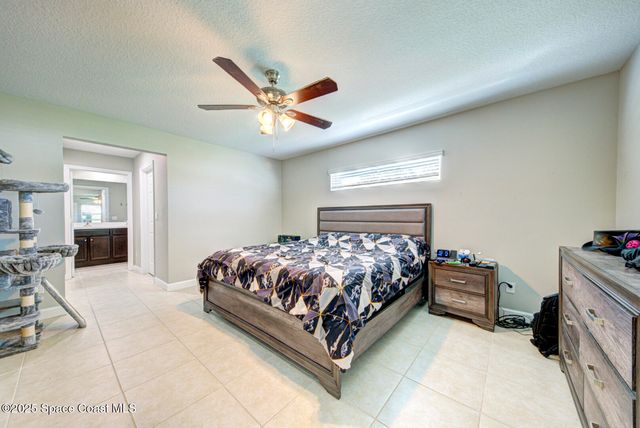 318 Silver Frost Street SE, Palm Bay, FL 32909